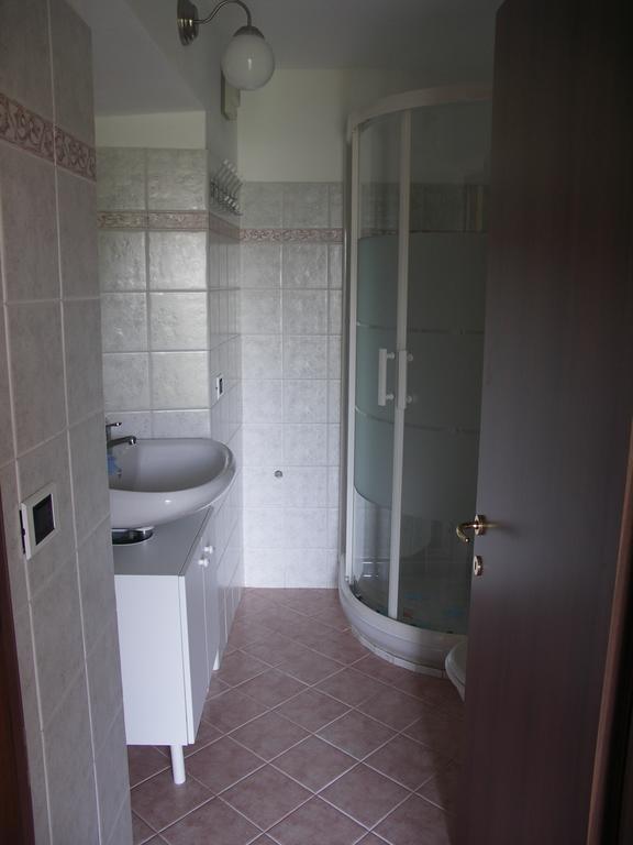 La Casa Del Borgo Bed & Breakfast Brissago-Valtravaglia Room photo